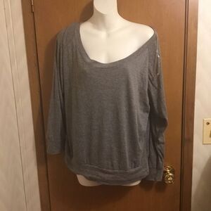 Wetseal Off shoulder Gray Women's Long Sleeve Top L